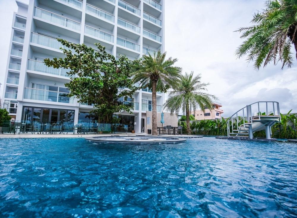 Worita Cove Hotel Praia de Jomtien Exterior foto
