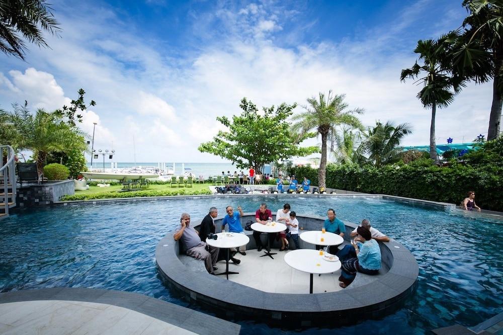 Worita Cove Hotel Praia de Jomtien Exterior foto